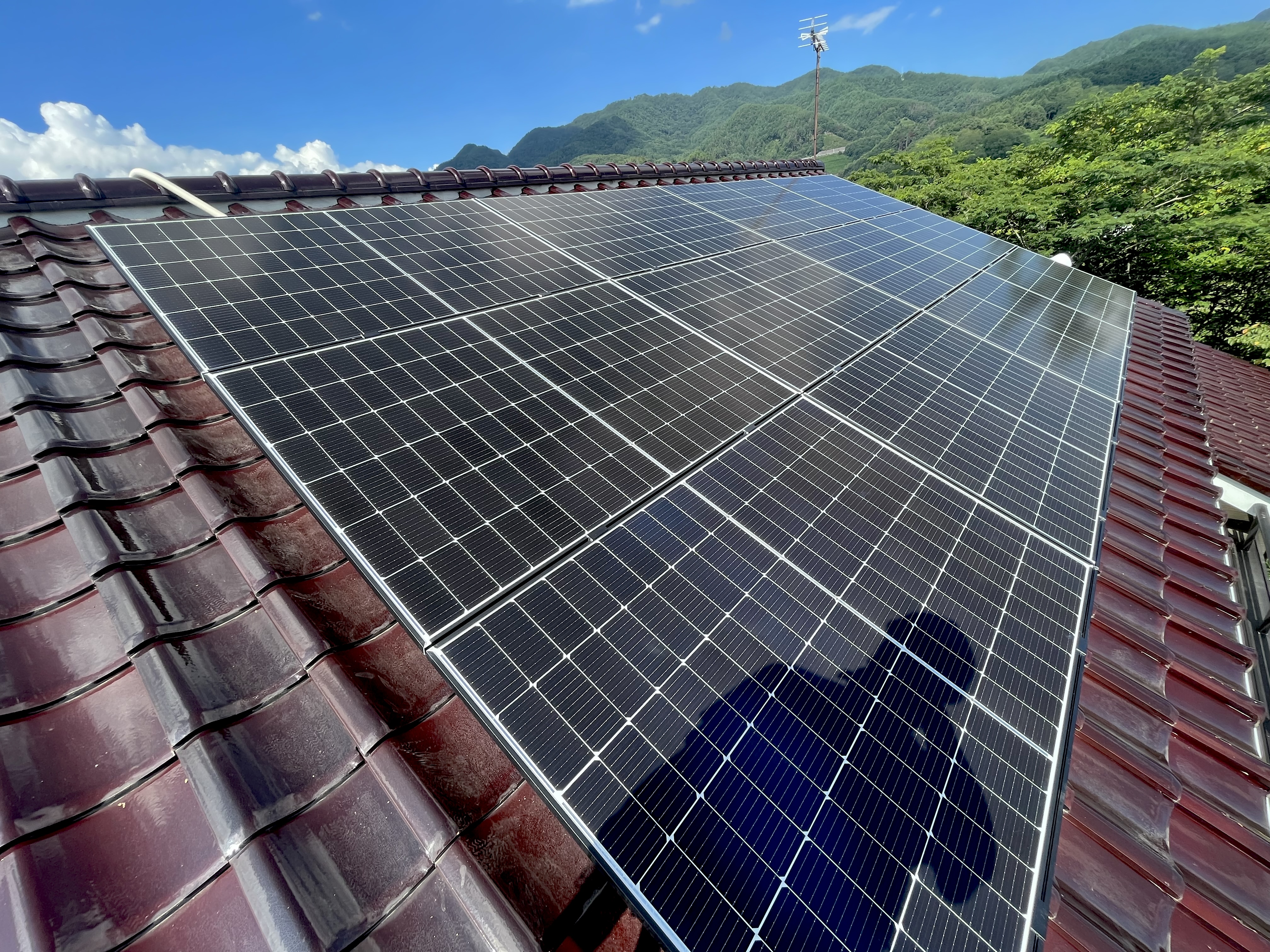 佐久市N様邸】太陽光発電＋蓄電池を施工させていただきました。 | 株式